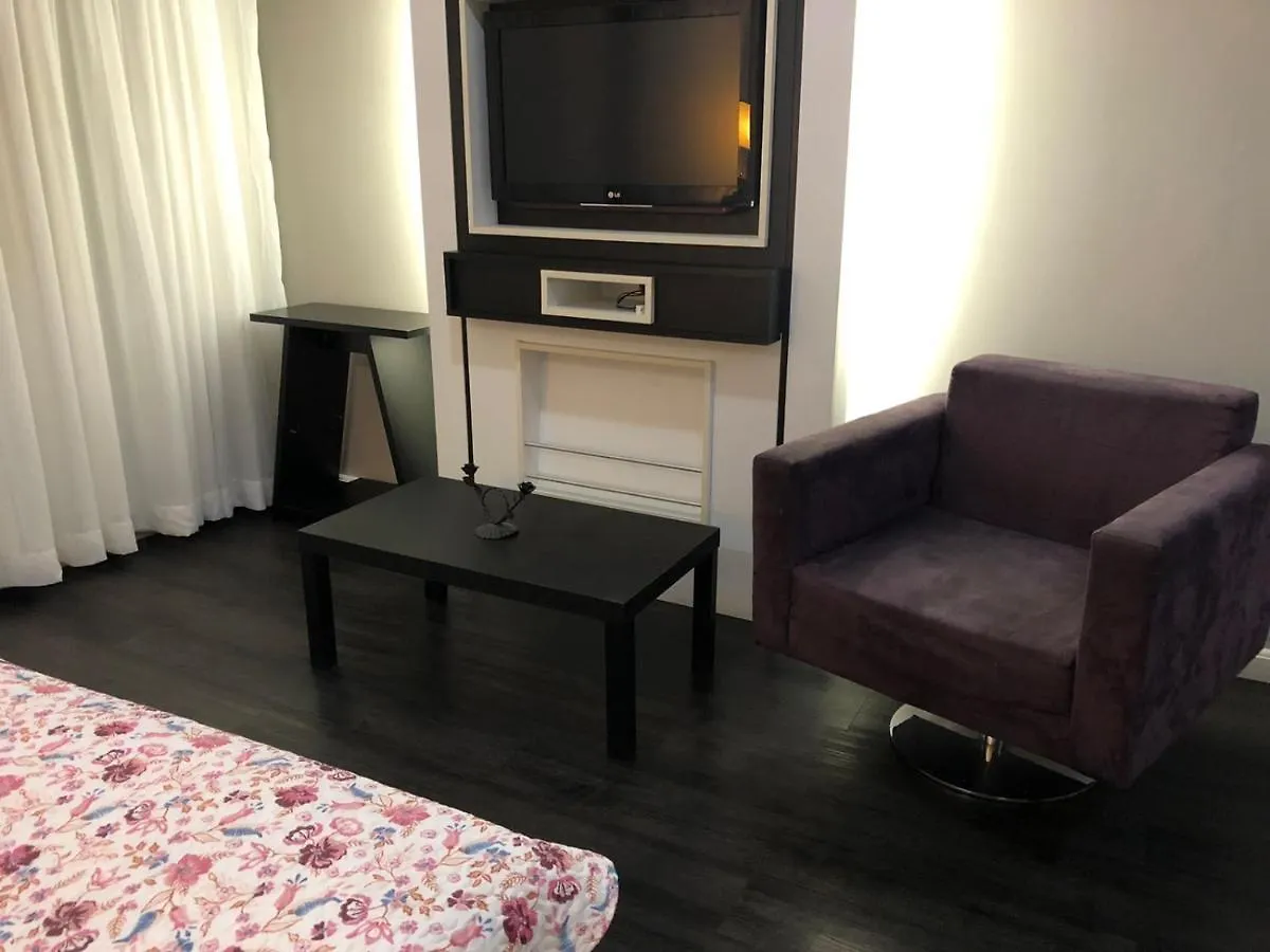 Apto Privativo Em Hotel De Luxo No Ibirapuera São Paulo Brasil