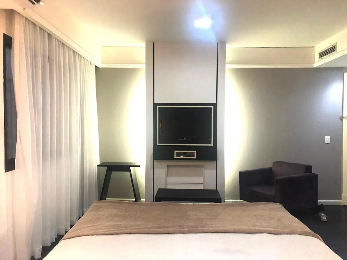 ****  Apto Privativo Em Hotel De Luxo No Ibirapuera São Paulo Brasil